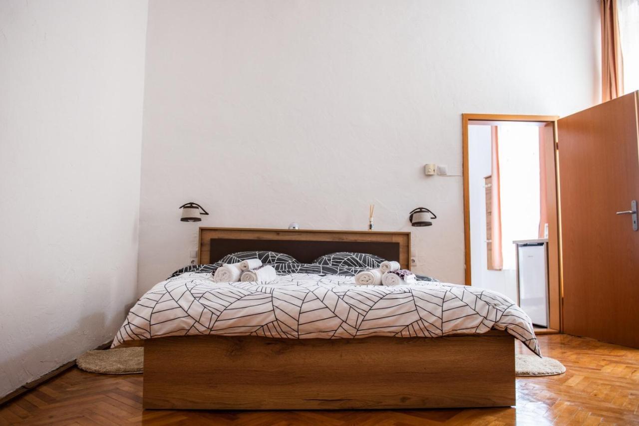 Troll'S House Apartamento Sibiu Exterior foto